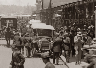 1916 Swanston Street looking South from Little Collins Street