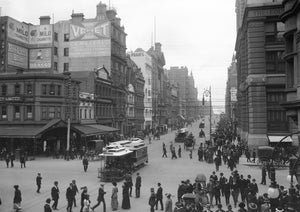 1916 Collins Street