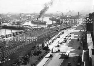 1920s Flinders Street and the Yarra